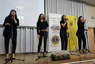 תלמידות שלנו הופיעו בטקס "איש הכבוד" של ליונס רמת גן